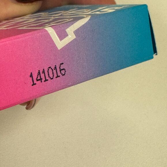 Models Own Myshadow Powder Eye Shadow Intense Color Latte Matte 17 .07oz Brown - Picture 4 of 6